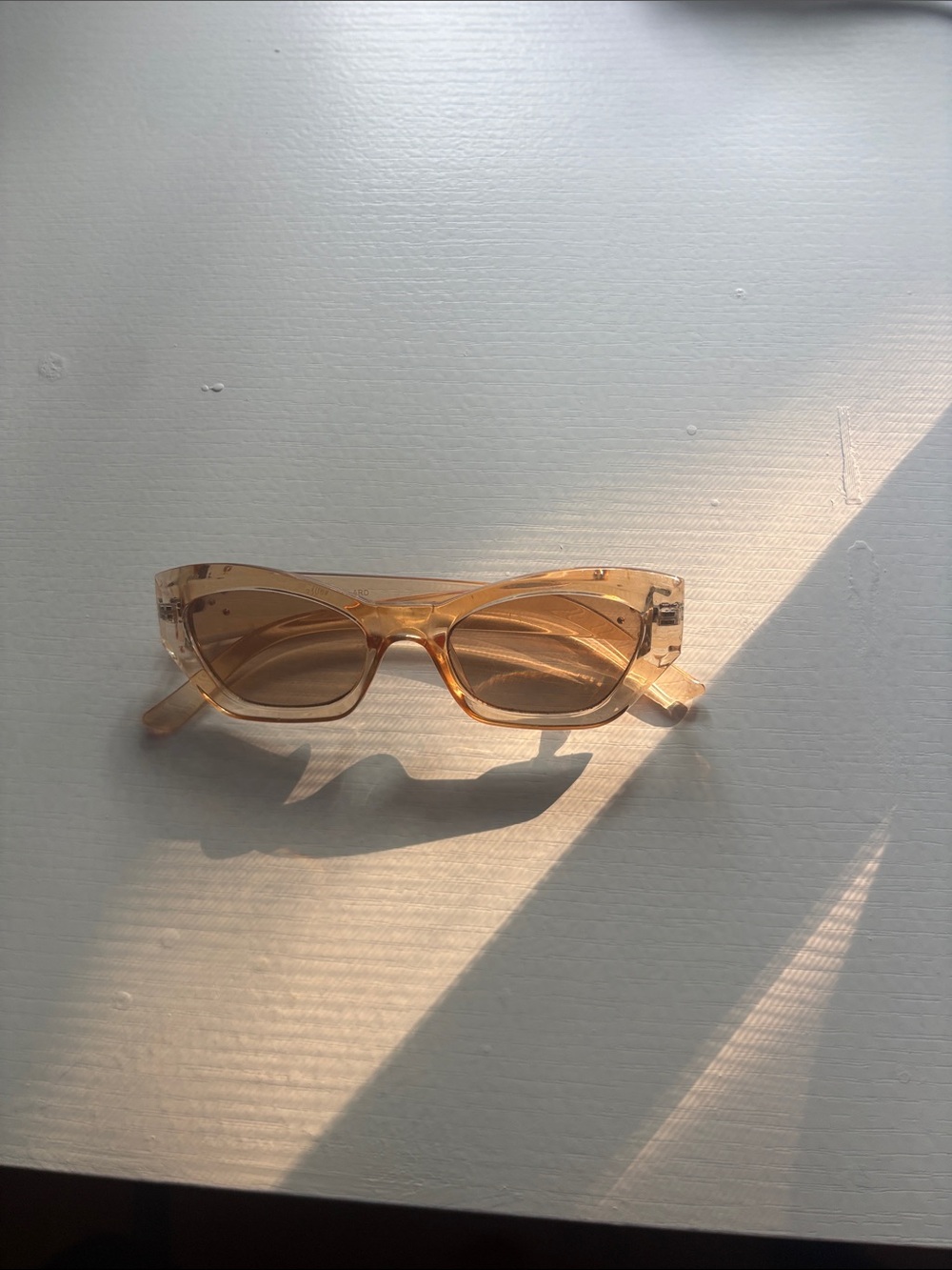 Transparent Amber Cat Eye Sunglasses